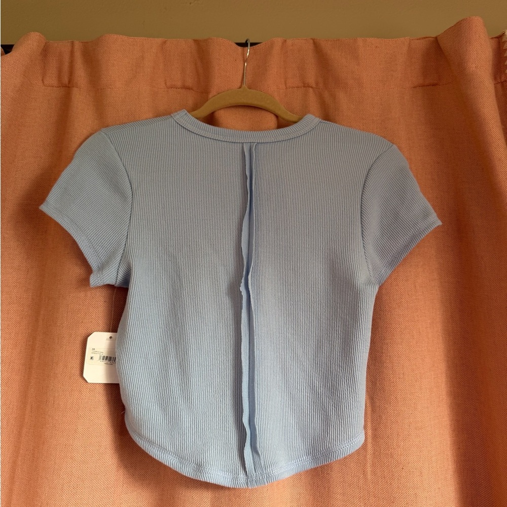 Altar'd State Sky Blue Ribbed Tee - Picture 4 of 4